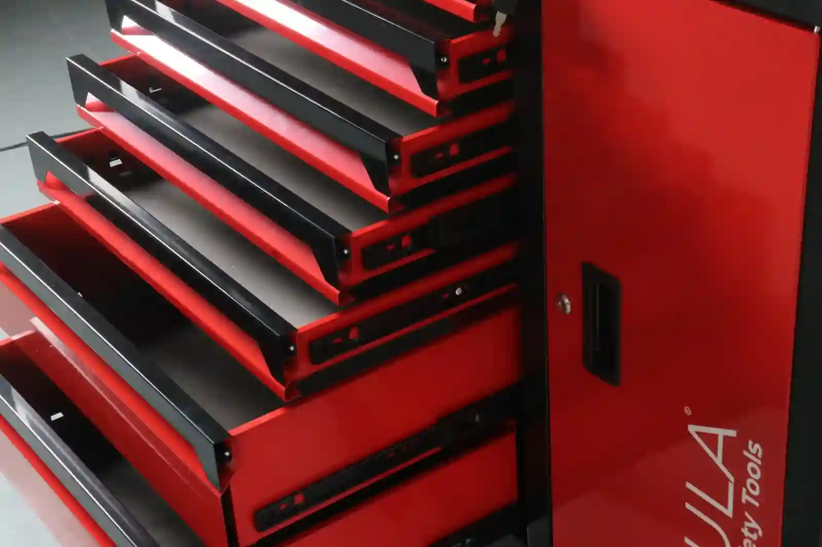 Industrial Workstation Roller Trolley with Tools - 362pcs
